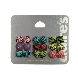 Claire’s Animal Print Stud Earrings